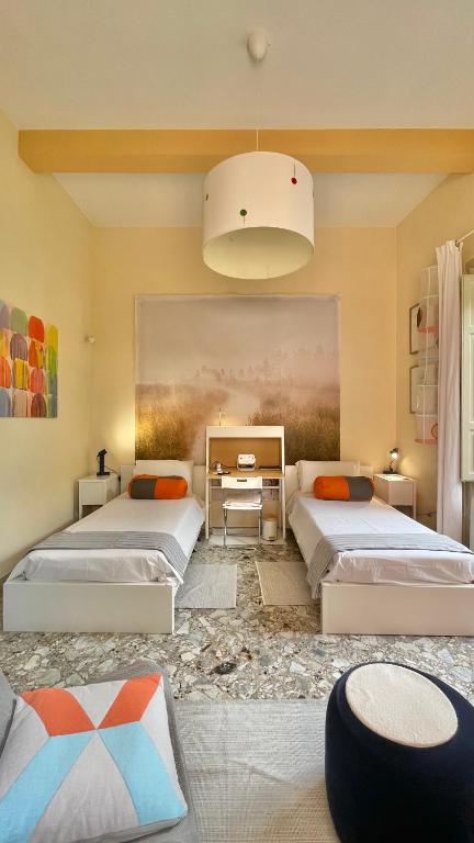 Three Rooms - 1