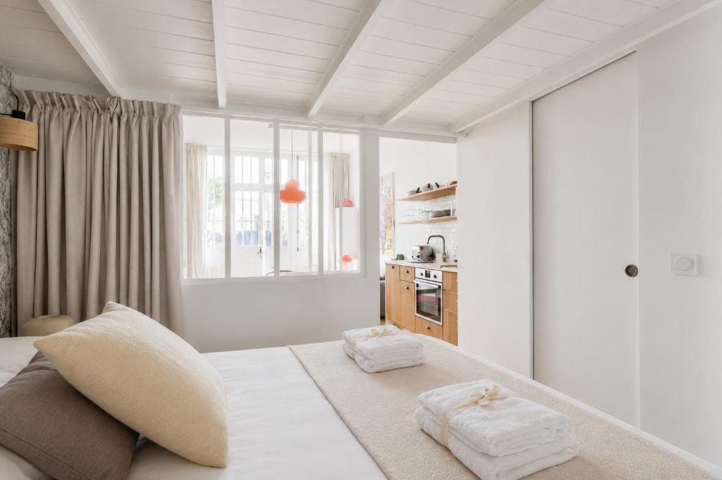 Artist's Loft - Bastille - 2