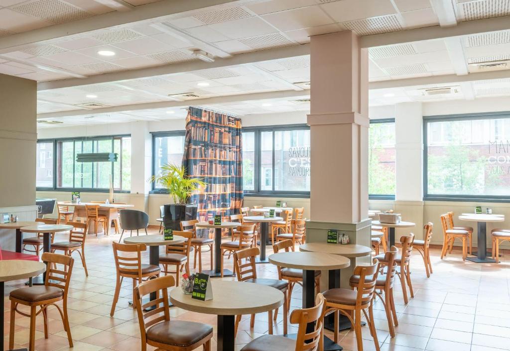 B&B HOTEL Amiens Centre Cathédrale - 5