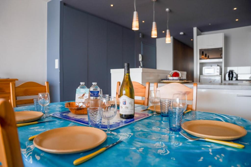 L'Agora - 4-6 people - Oceanfront view & balcony - 3