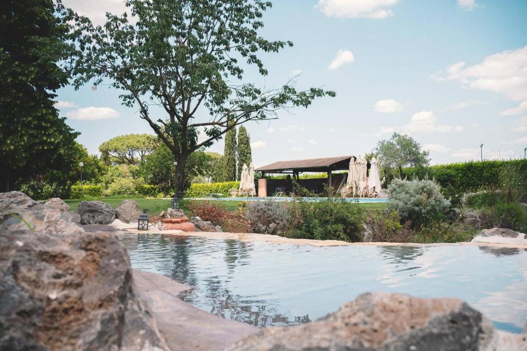 Villa Elena - Luxury Mansion in Rome - 2