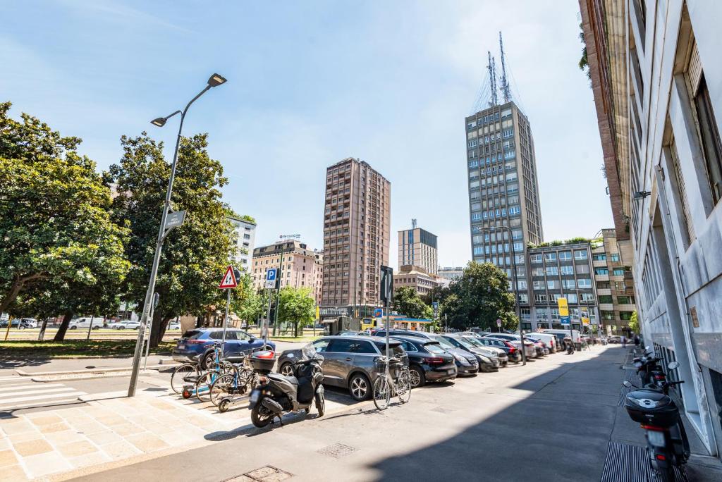 Milano Luxury Apartment Repubblica 2 Pax Wi-Fi - 5