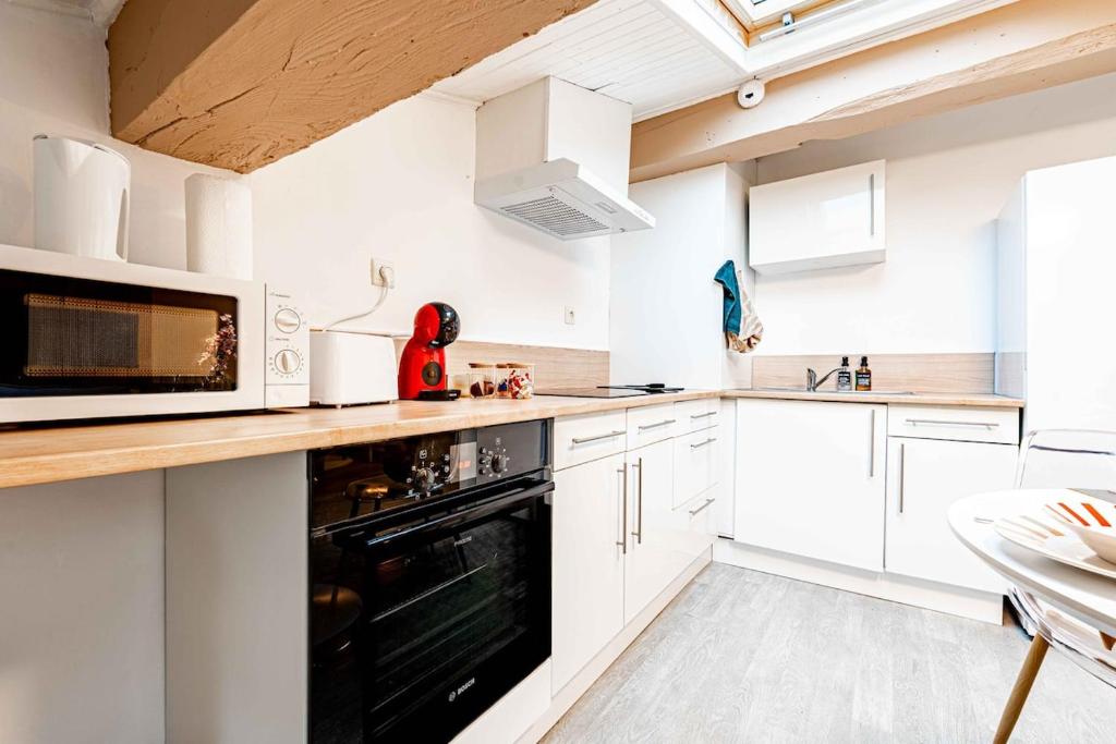 Air-conditioned two-room apartment Free parking Close to Aude - 5