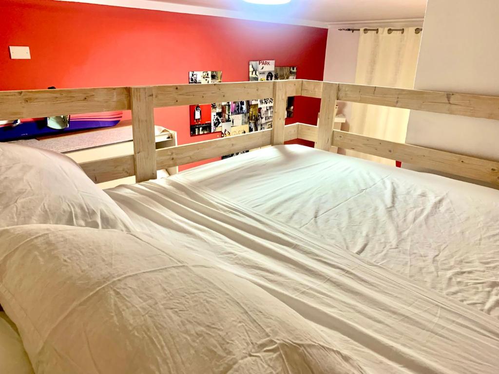 Hip Hop House - 3-minute walk from the Metro - 5