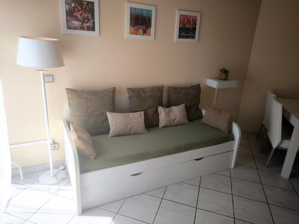 Maison climatisée 6 pers avec piscine surveillée, Plage et port à 5 min à pied, Terrasse, WiFi - 3