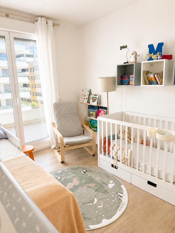 Apartment spacious and bright Only in August - Apartamento espacioso y luminoso Disponible solo en Agosto - 4