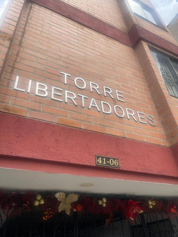 Awesome Apt in the heart of Medellin - 3