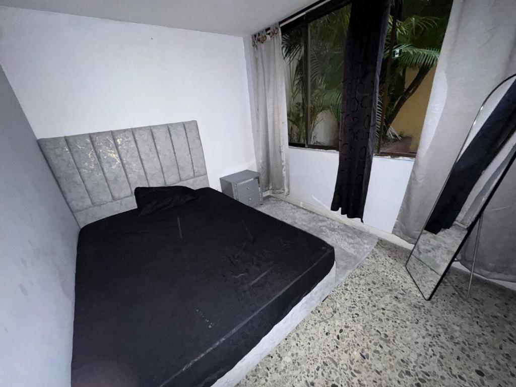Nice room north of Cali, close to Granada - 1