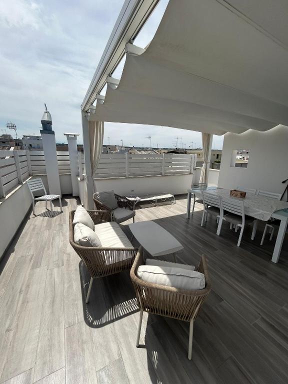 White Terrace - 2