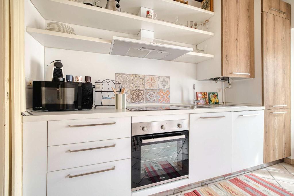 Bright 1BR with Balcony in Navigli - 3