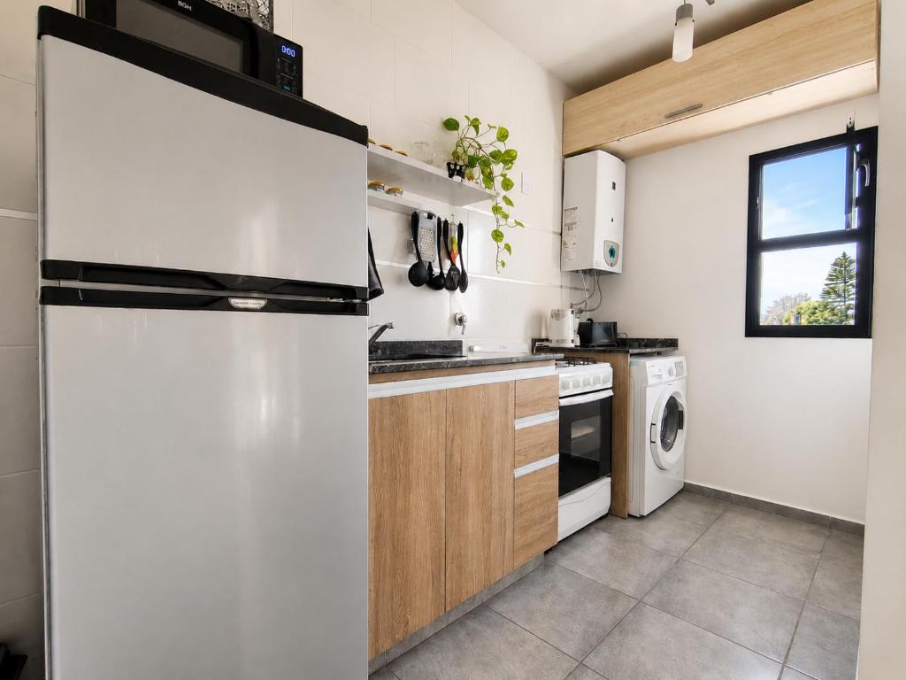 DeptoViamonte - 1 Dormitorio, Balcón y Cochera - 3