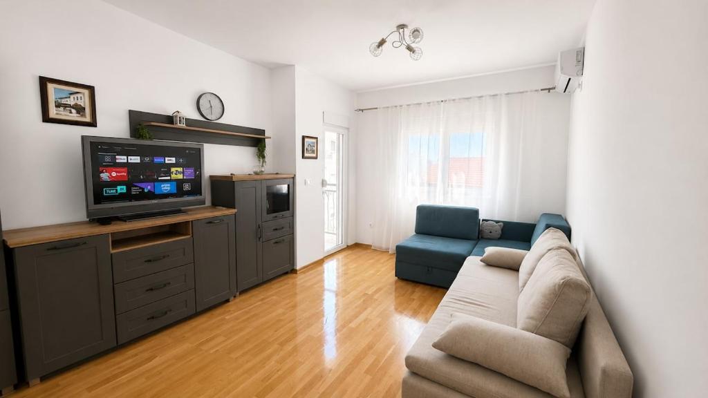 Family Apartment Free Parking Self Check-in - 4