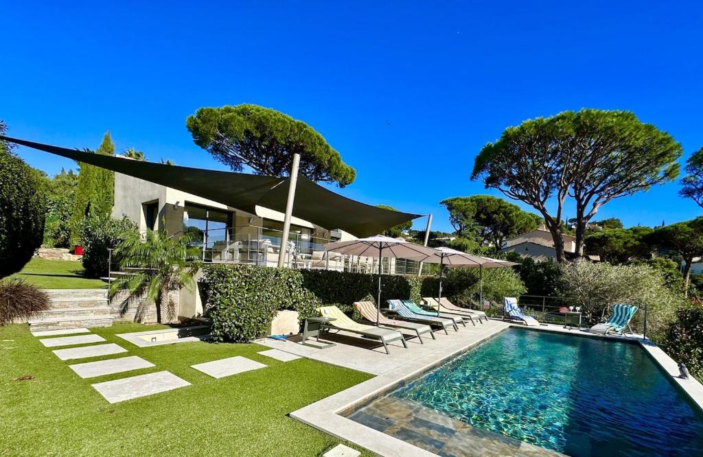 Superbe villa Vue mer - 5 suites - centre & plage à 8' - 1