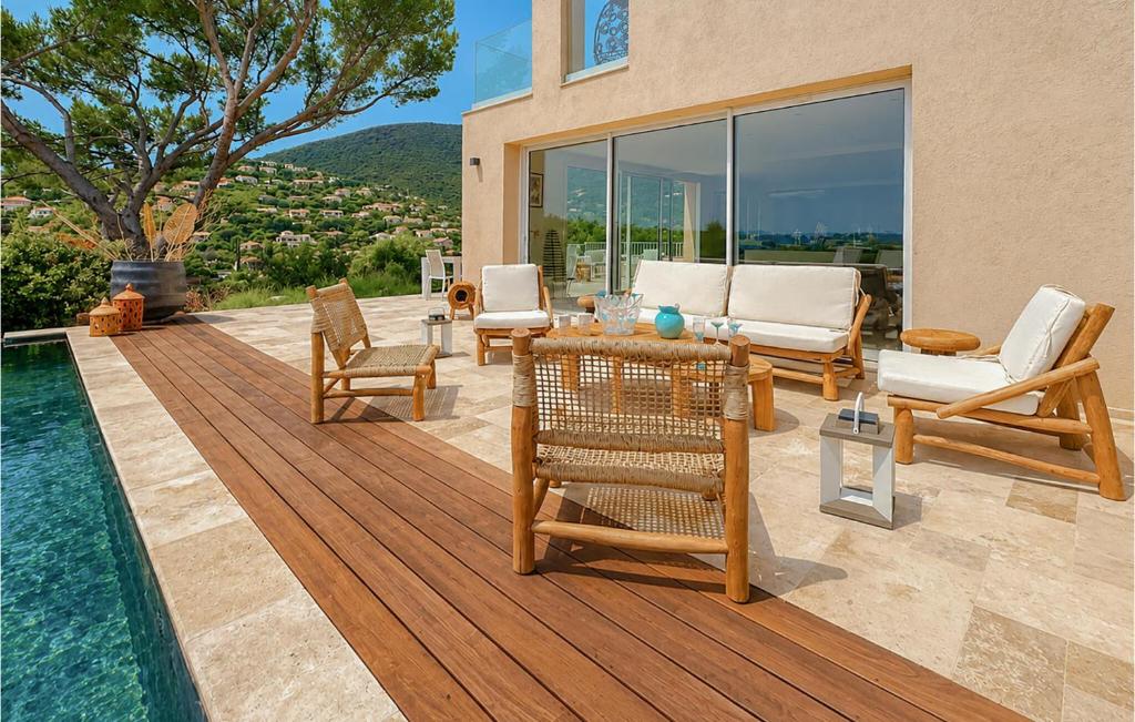Cozy Home In Cavalaire- Sur- Mer - 4