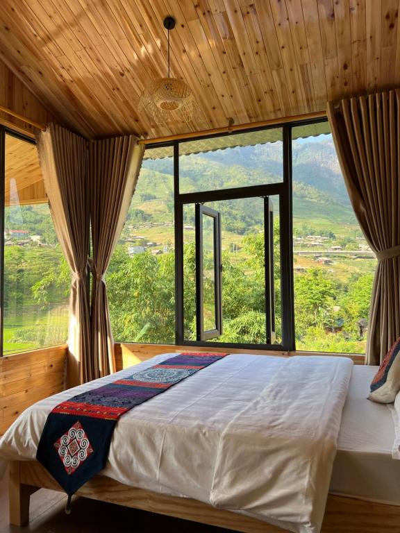 Pi Noong Cafe & Homestay