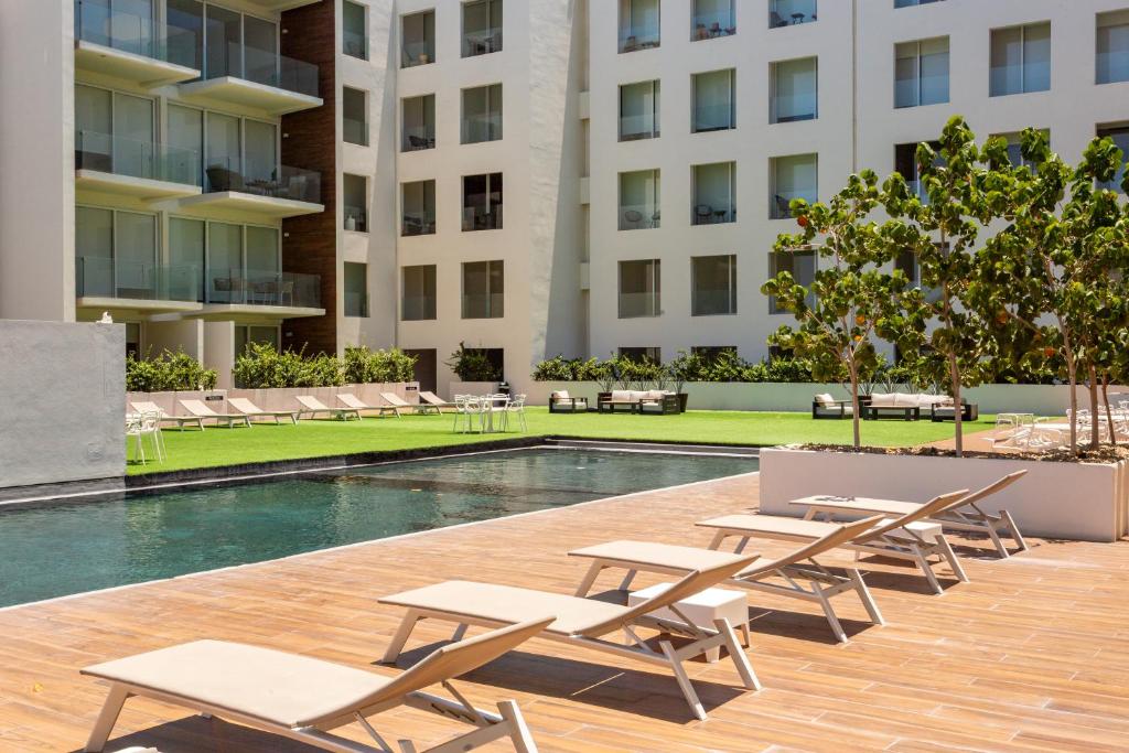 Luxury 2BR Condo Walk to Marina and Medano Beach - 3