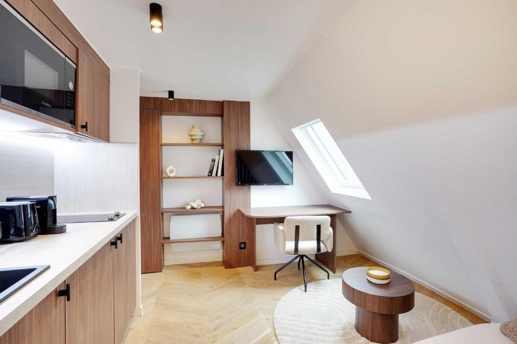 Cosy & Modern studio - 2P - Saint Lazare 8eme - 5