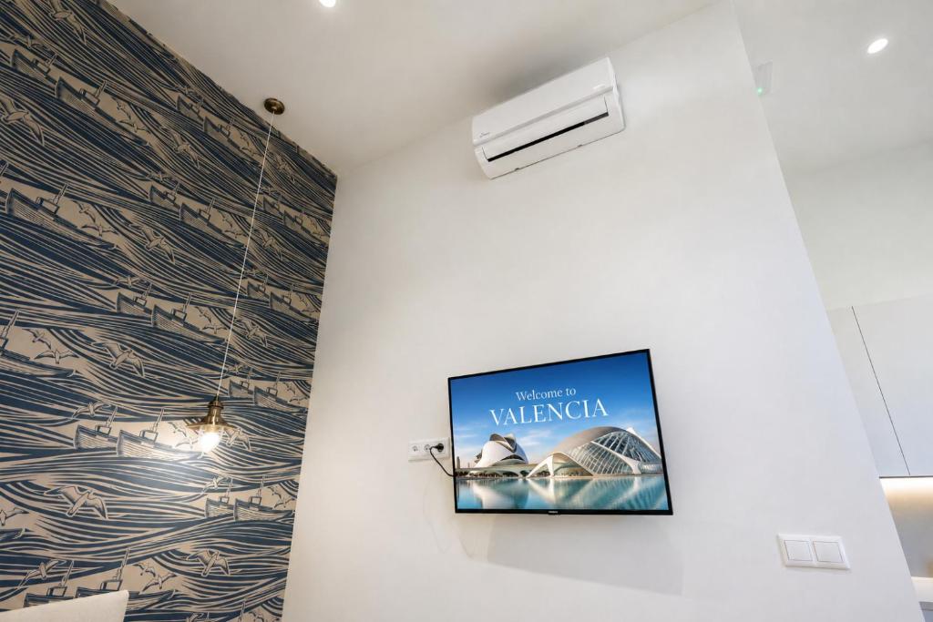 FLORIT FLATS - Mediterranean Pirate Suites - 3