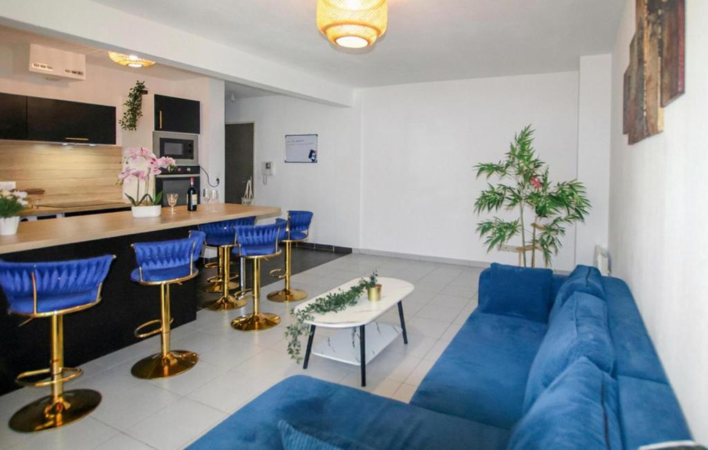 Stunning Apartment In Avignon With Wifi - 4