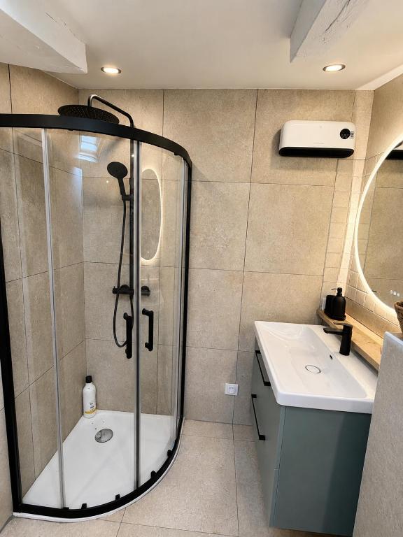 Maison indépendante au Clos de Vence avec jacuzzi privé et piscine partagée ouverte du 15 mai au 15 septembre au coeur de la nature - 5