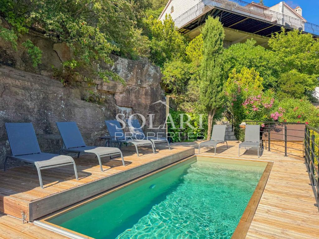 Villa with swimming pool and beach access on foot - 4