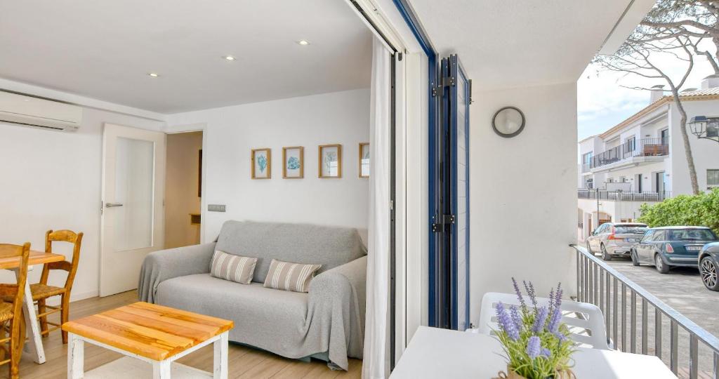 Sant Roc Apartments a Minute From The Beach - 4