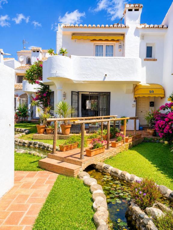 50 Mijas Playa Club Fantastico adosado con jacuzzi - 1