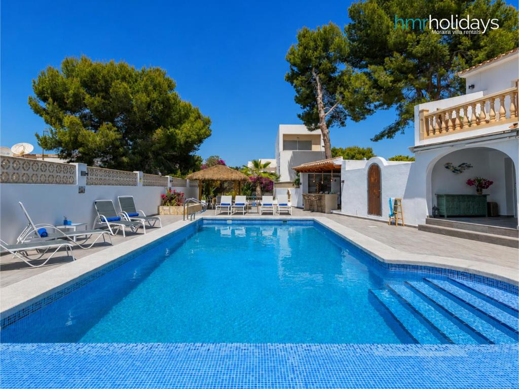 Villa George - HMR Holidays - 1