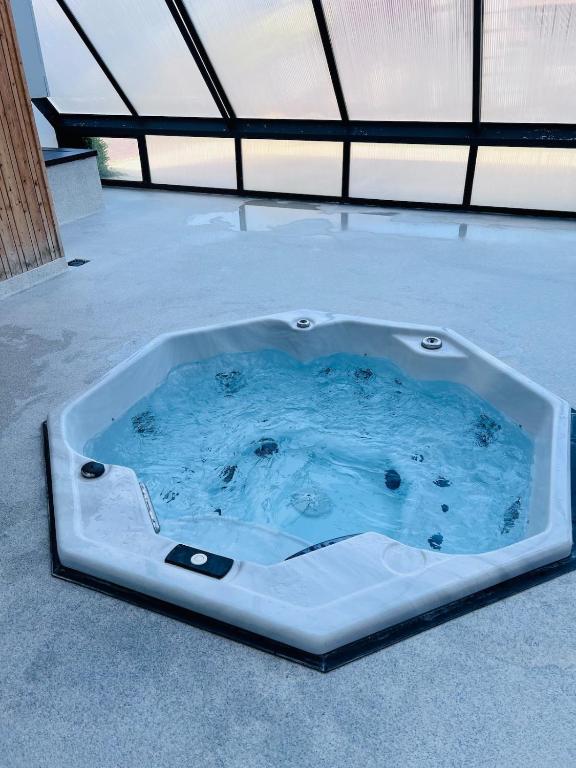 Le Splendide de Deauville Piscine Sauna Jacuzzi - 5