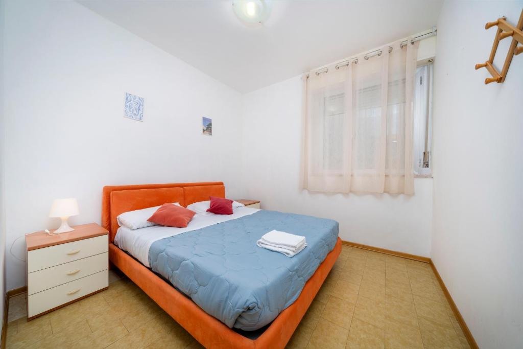 GuestHost - La Casa al Mare Apartments with Parking - 2