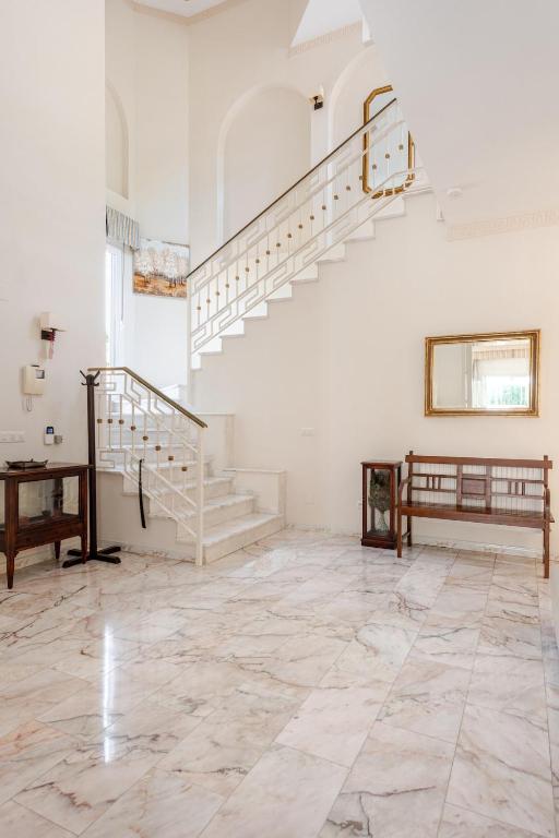 Coastal Family Home - 2