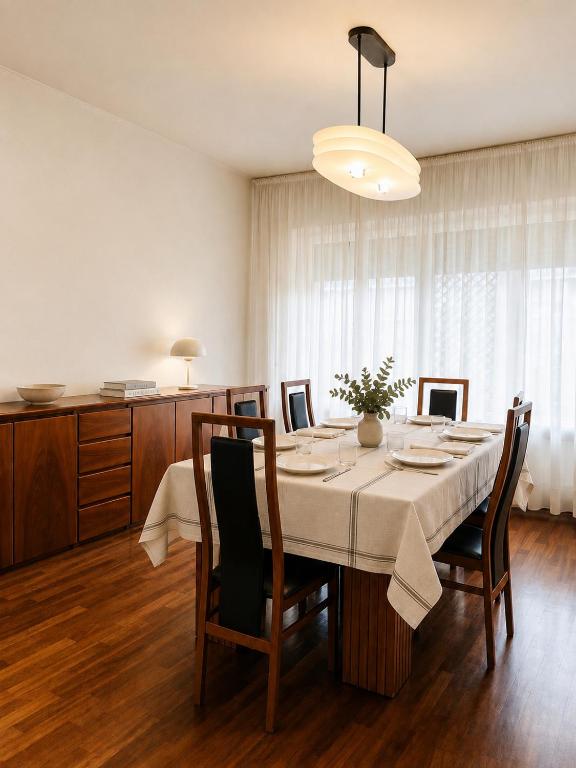 Ampio Appartamento di Prestigio 180 mq con Triplo Salone Zona Signorile Milano - 4
