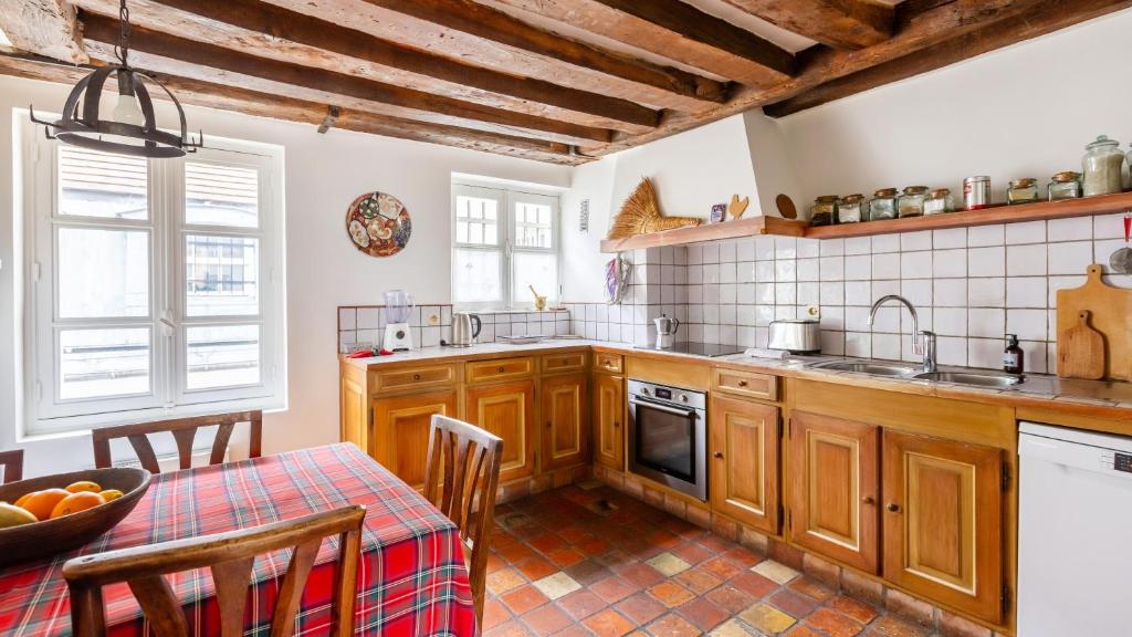 Marais Historique - Appt 110 m² au cœur du Marais - 3