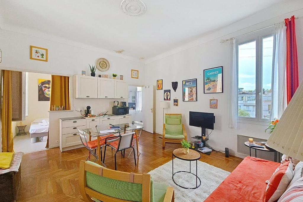 HENRI CAMILLE REAL ESTATE - Florida 2 - 2 bedrooms close center - 1