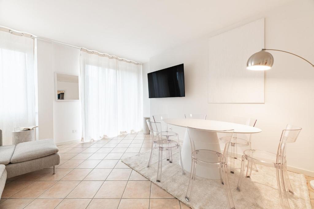 Dolce Vita- Luxury Attic Lake View - 3