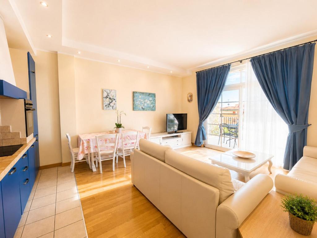 Appartamento 307 by Theater Home - 4