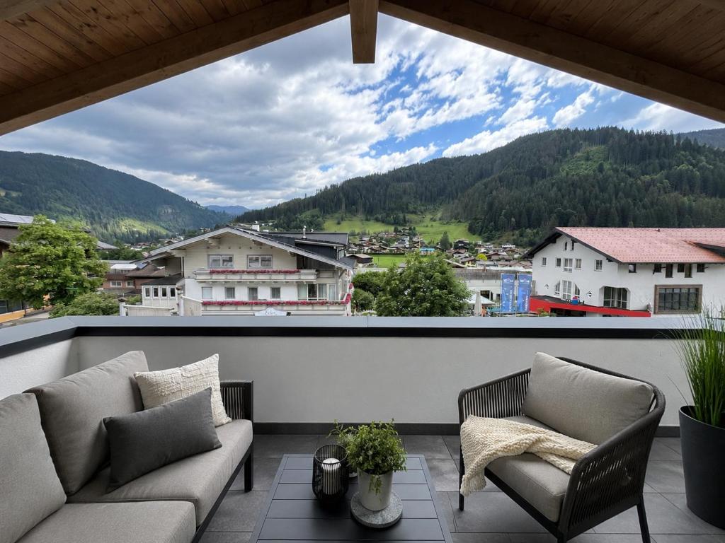 Eben Central Living - 5