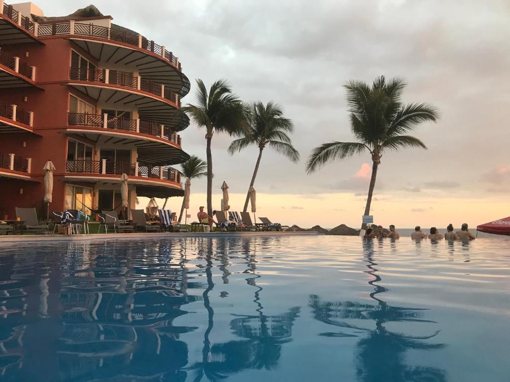 Palmarena Residences Aka Vivo Resorts - 2