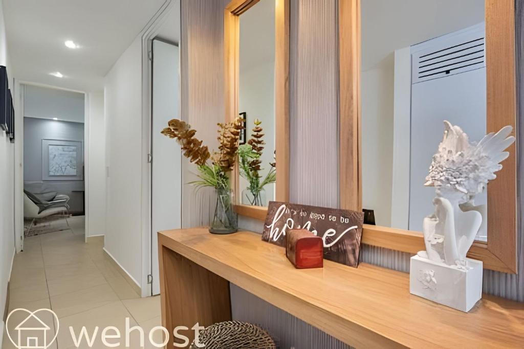 2BR 3th Fl • Terrace Views • close Provenza - 5