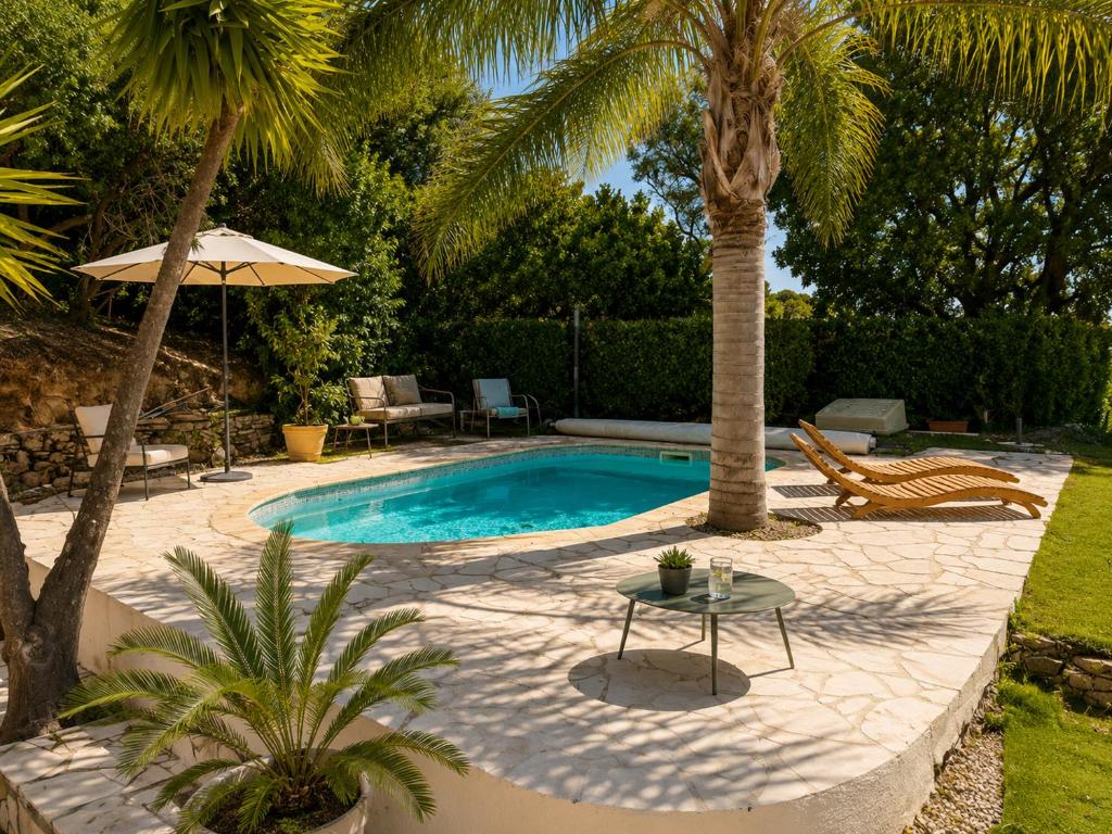 Villa avec piscine et vue mer à Cavalaire-sur-Mer - 4