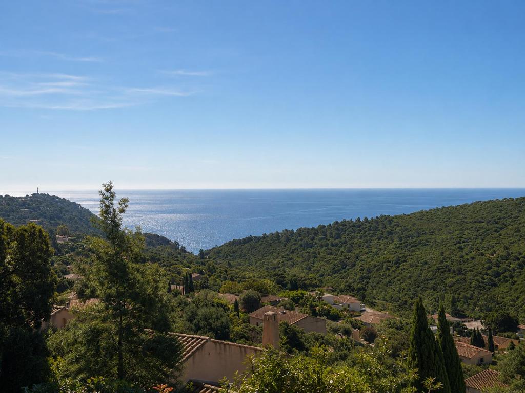 Villa avec piscine et vue mer à Cavalaire-sur-Mer - 5