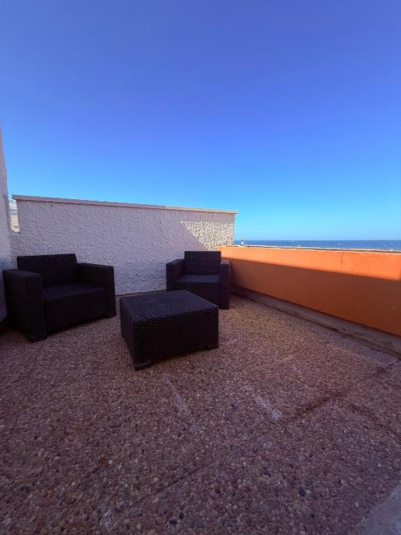 Vue Mer entièrement rénové terrasse & parking - 1
