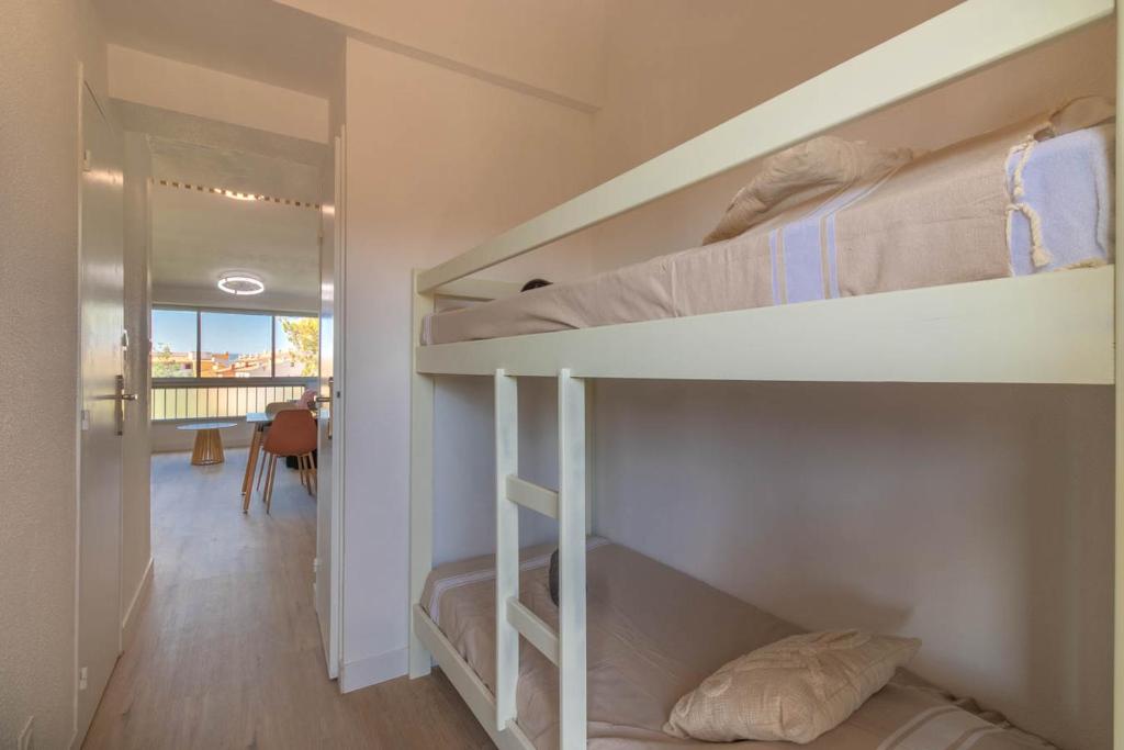 Riella, studio, climatisation, parking - 3