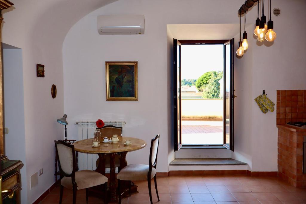 Casa Elfriede, Residenza con Terrazza, splendida vista sul Borgo - 4