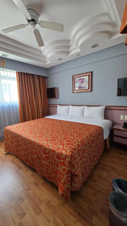 Hotel Cuba - 4