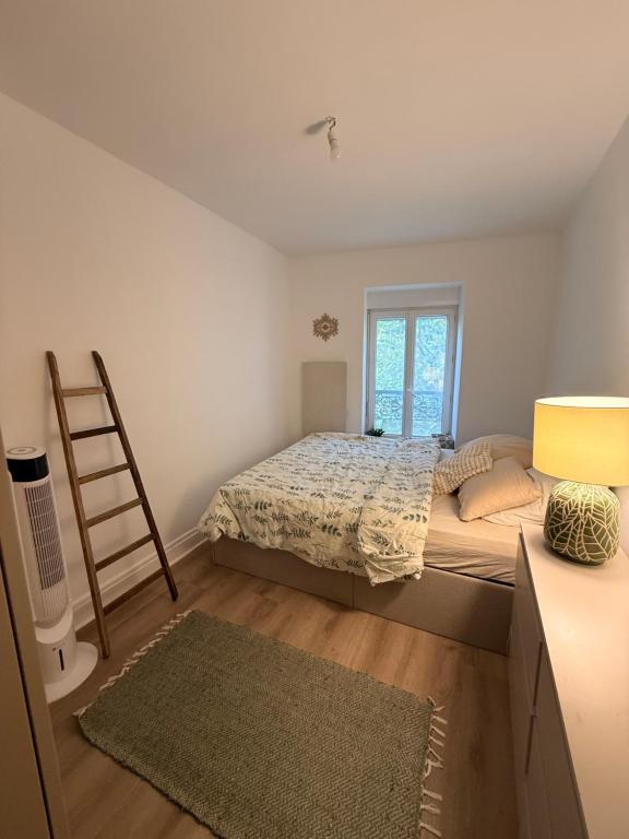 Stylish One Bedroom Apartment in Paris - 2