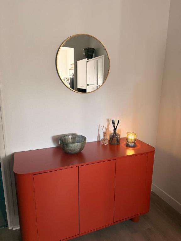 Stylish One Bedroom Apartment in Paris - 3