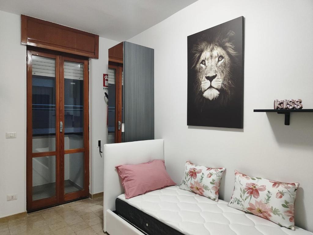 luxury studio - 2