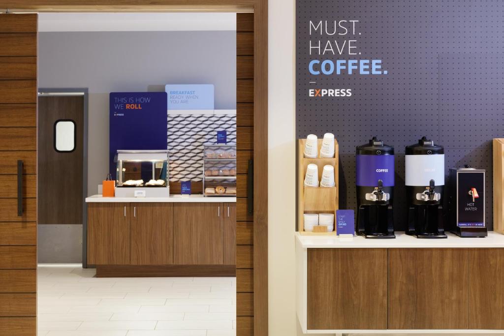 Holiday Inn Express & Suites Mazatlan by IHG - 3
