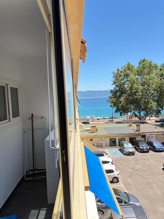 Bord de Mer - 3